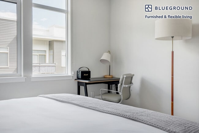 Building Photo - 3000 Pearl Pkwy