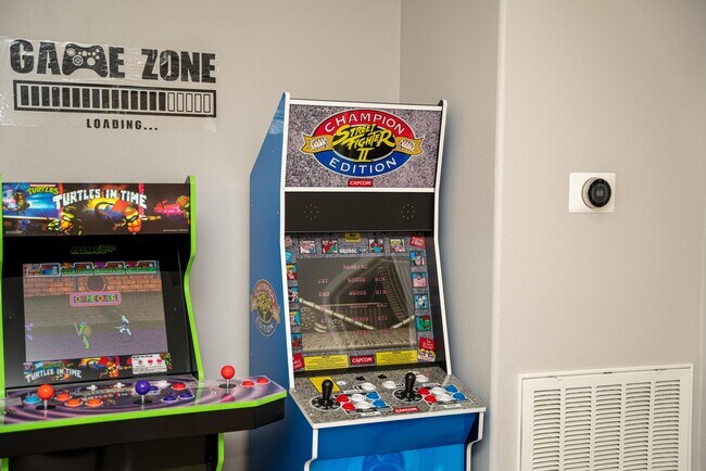 Building Photo - 43247 Fiore St