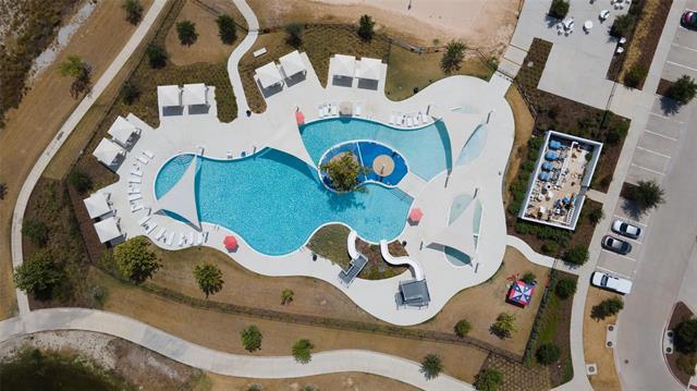 Building Photo - 14421 Walsh Ave