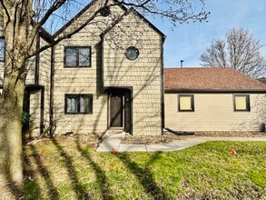 Building Photo - 9746 Revere Way