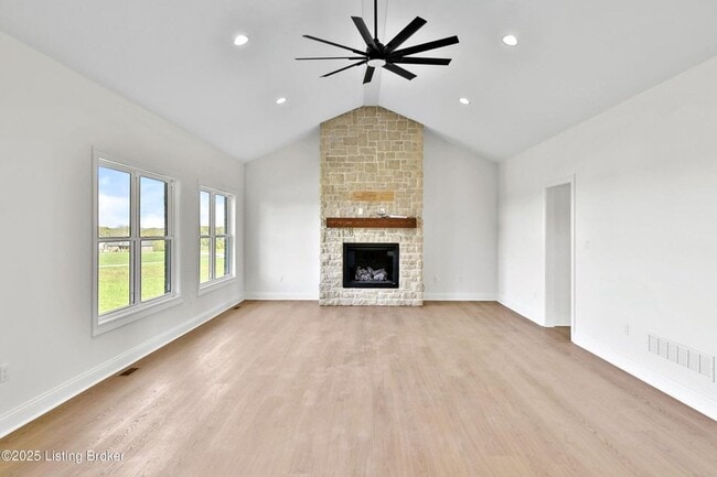 Building Photo - Amazing New Country Home For Rent