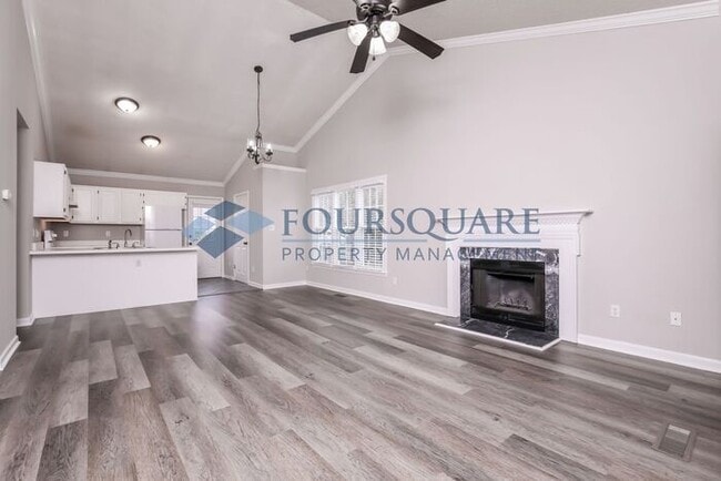 Building Photo - Default