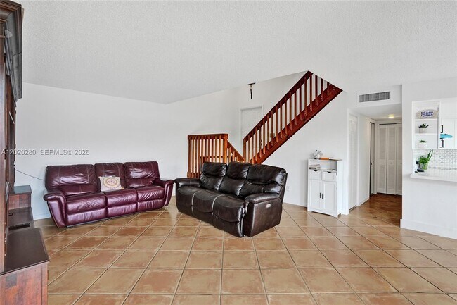 Building Photo - 15292 SW 46th Ln