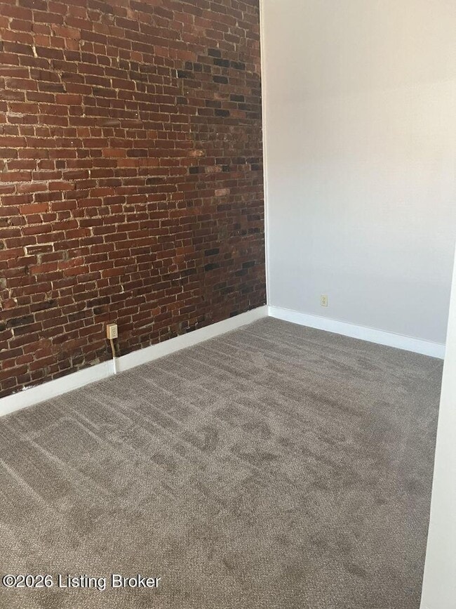 Building Photo - 1009 S 3rd St