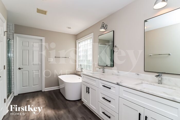 Building Photo - 1426 Wilburn Park Ln NW