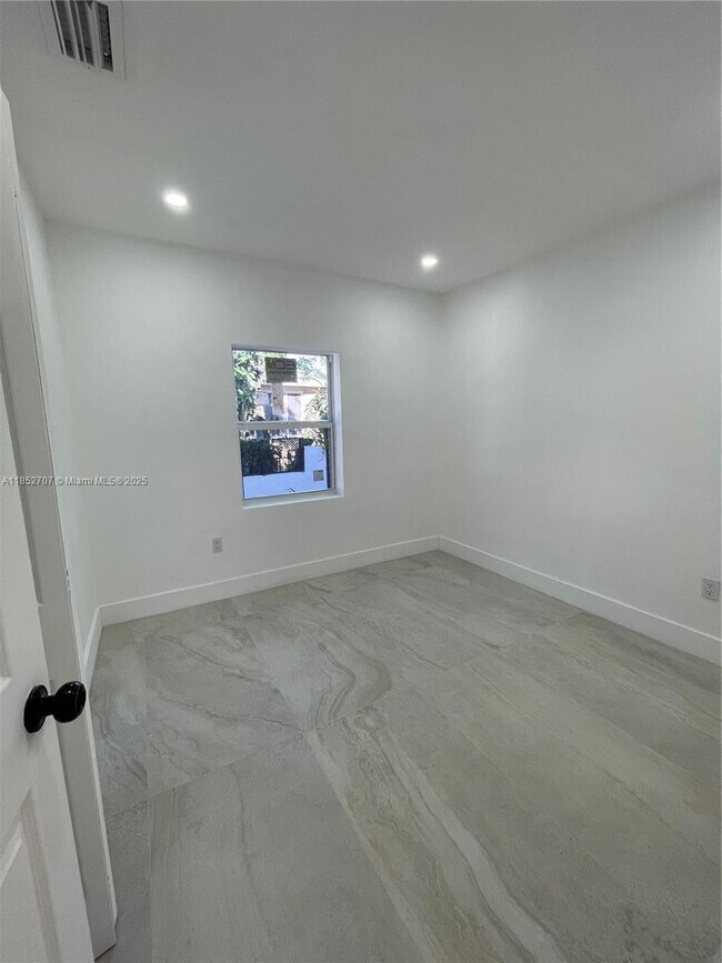Building Photo - 1310 Sharazad Blvd