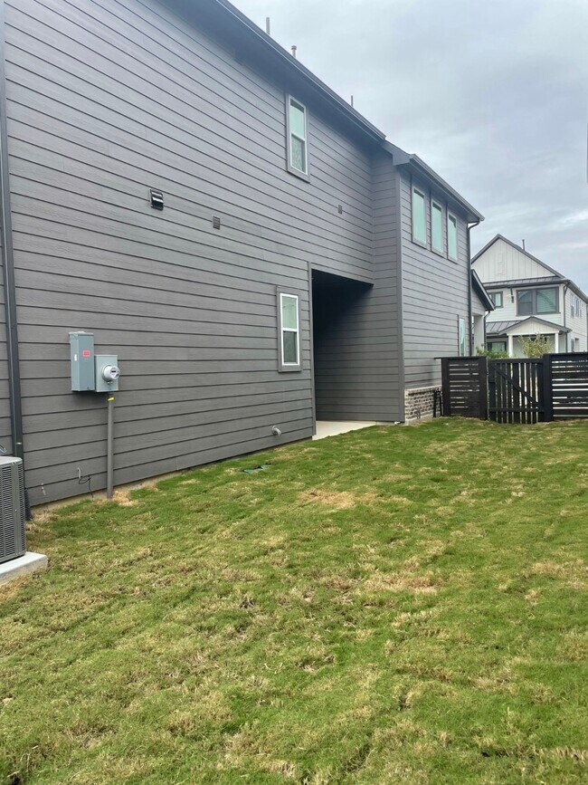 Building Photo - 18607 Courteous Wy