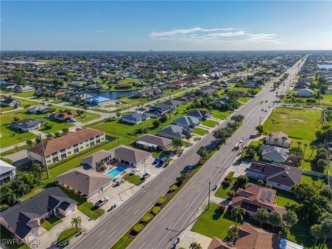 Building Photo - 1107 Cape Coral Pkwy W