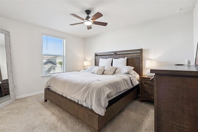 Building Photo - 13121 Bounty Ave