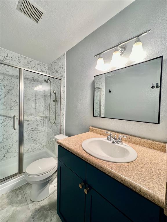 Building Photo - 5111 Coquina Key Dr SE