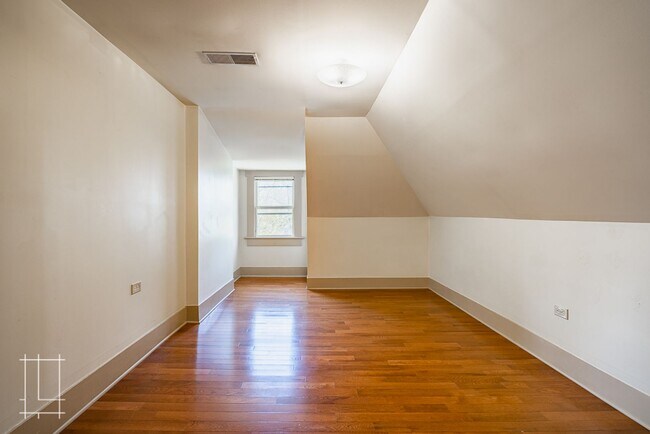 Building Photo - 350 Wilber Ave