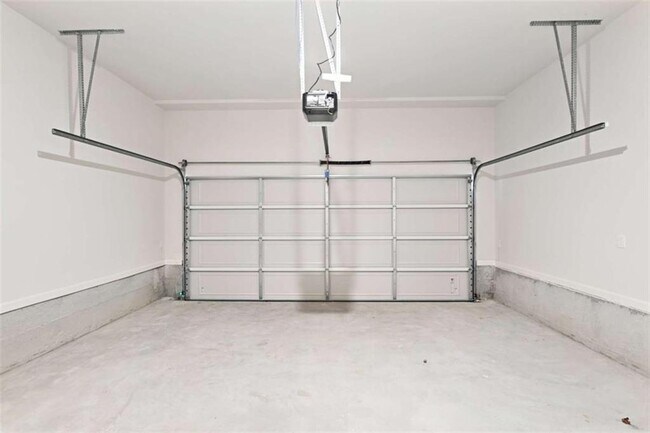 Building Photo - 17 Rustin Rdg