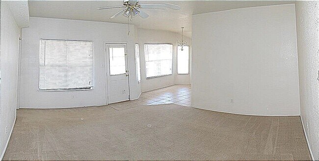 Building Photo - 4-Bedroom House for Rent in Killeen