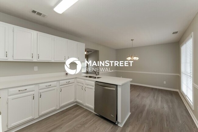 Building Photo - 105 Timberwood Dr
