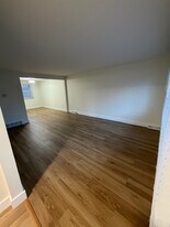 Building Photo - 157 Marine Dr