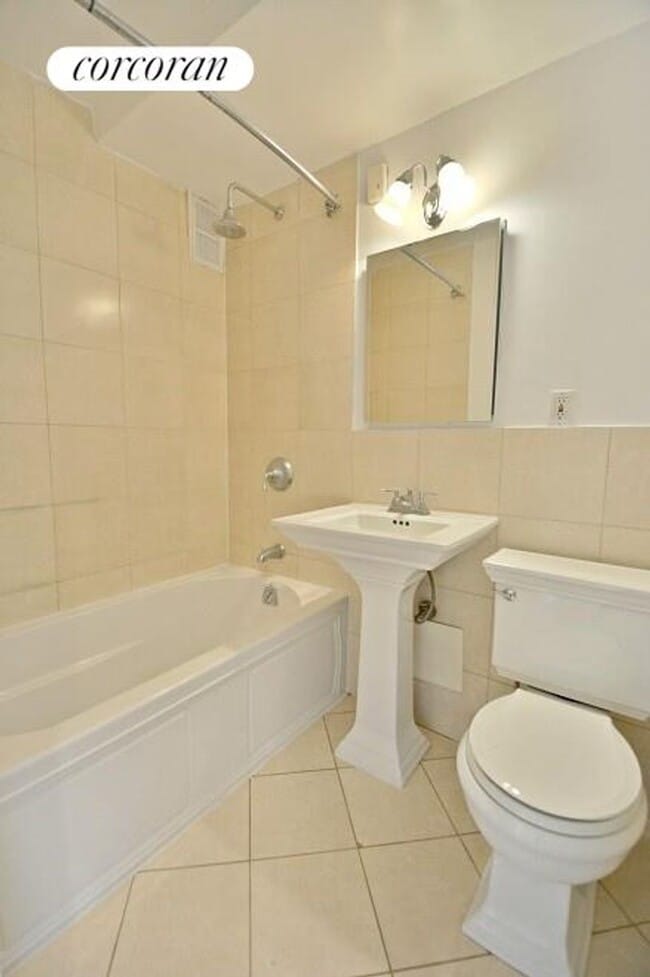 Building Photo - 99 Lafayette Ave