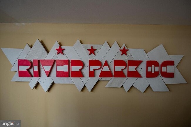 Building Photo - 1311 Delaware Ave SW