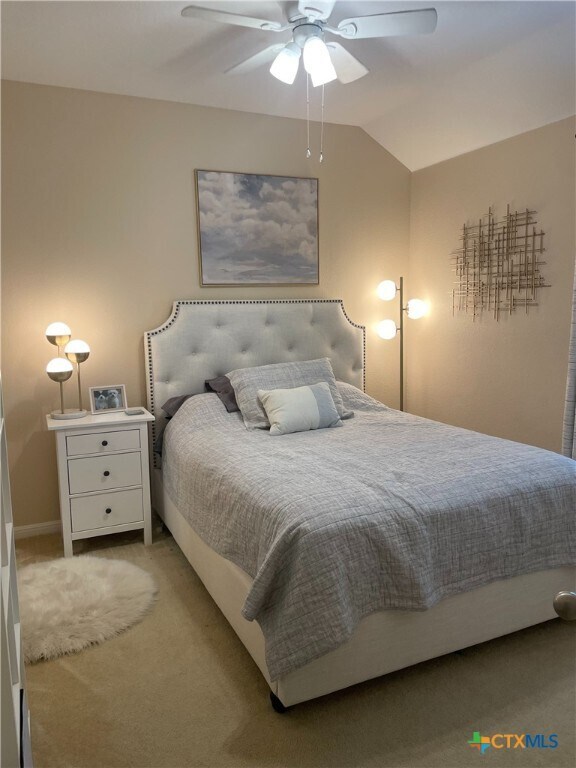 Building Photo - 421 Shadow Point