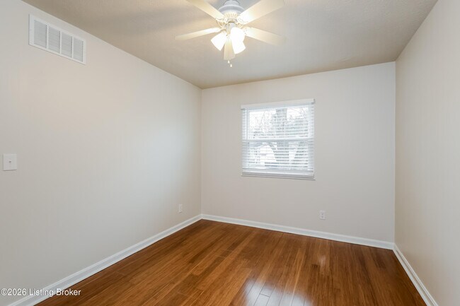 Building Photo - 6125 Park Rd