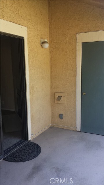 Building Photo - 10655 Lemon Ave