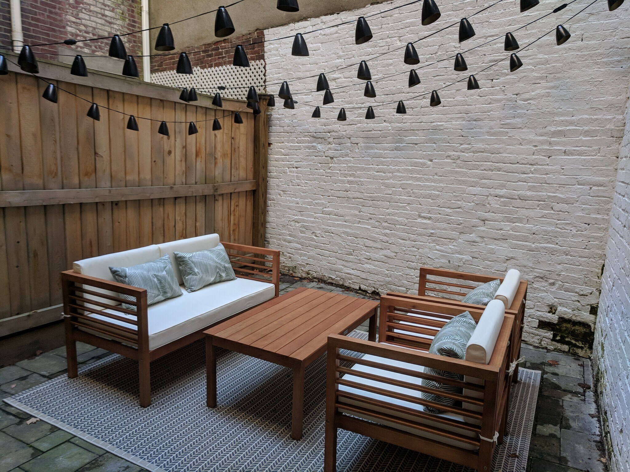 Private patio with ample space for entertaining - 12 Melrose St