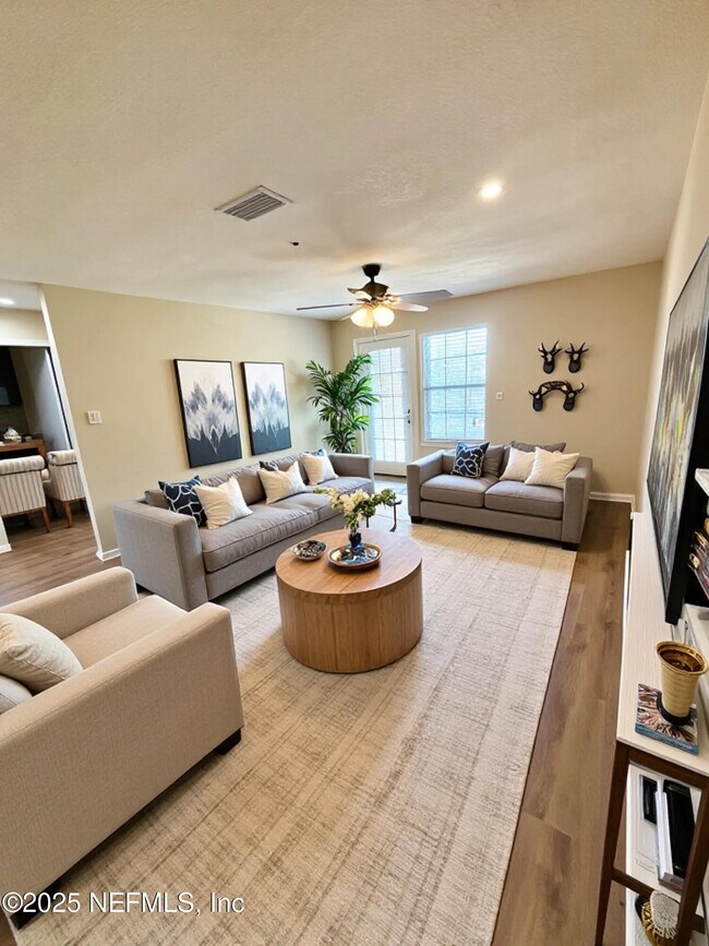 Building Photo - 7701 Timberlin Park Blvd