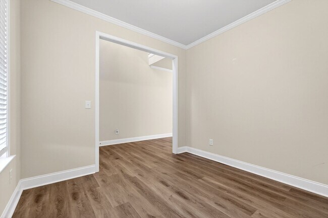 Building Photo - 4 BEDROOM SINGLE FAMILY HOME IN BRASELTON!