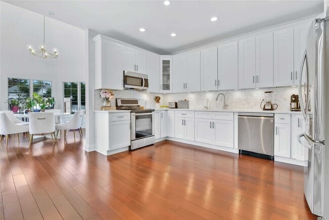 Building Photo - 139 Cold Spring Rd