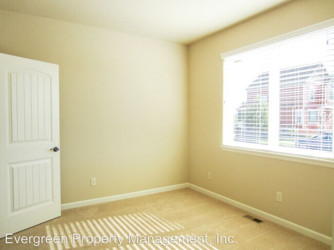 Building Photo - 3 br, 2.5 bath House - 2286 Trestle Rd