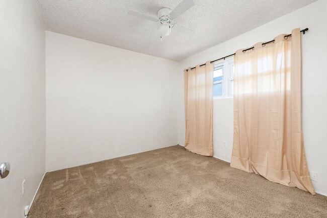 Building Photo - 1231 Evilo St