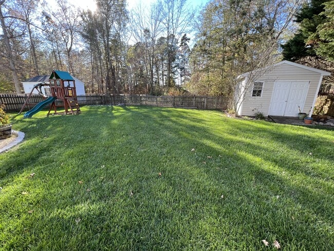 Building Photo - 618 McCauliff Dr