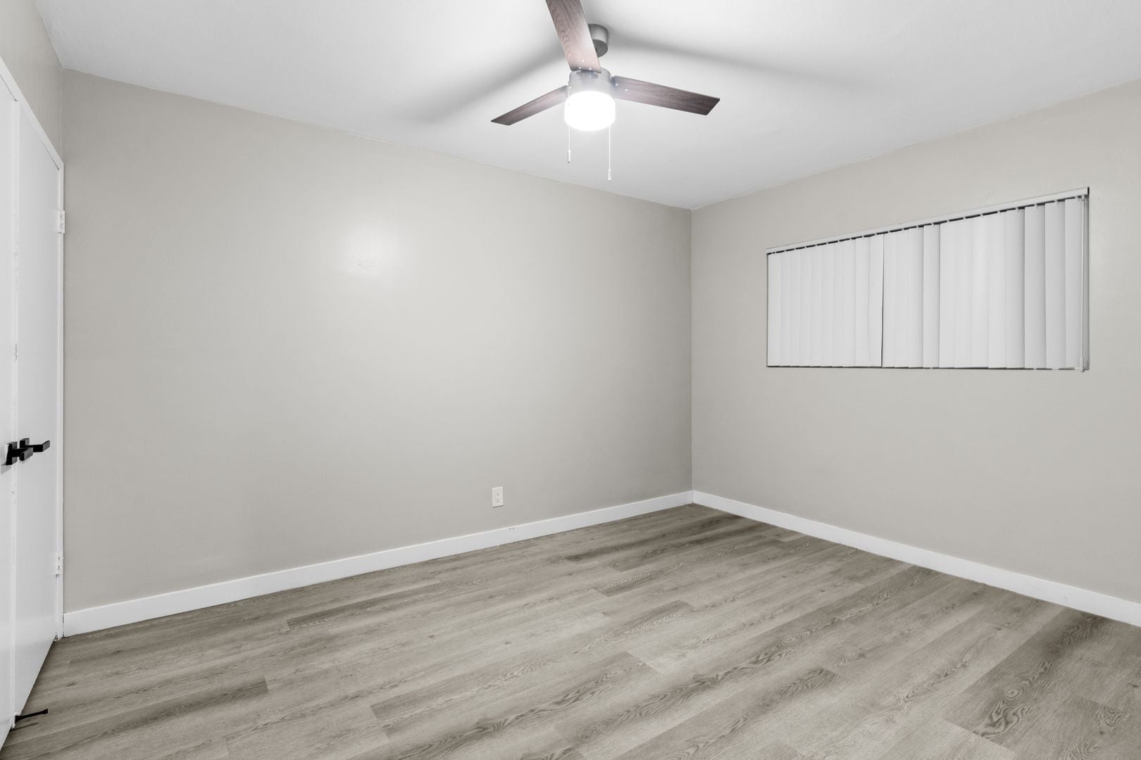 Building Photo - 113 S Lillie Ave