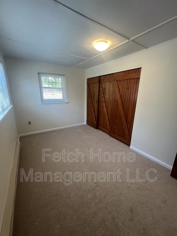 Building Photo - 1232 Park Rd