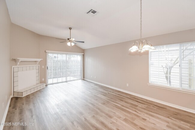 Building Photo - 7709 Mystic Point Ct W