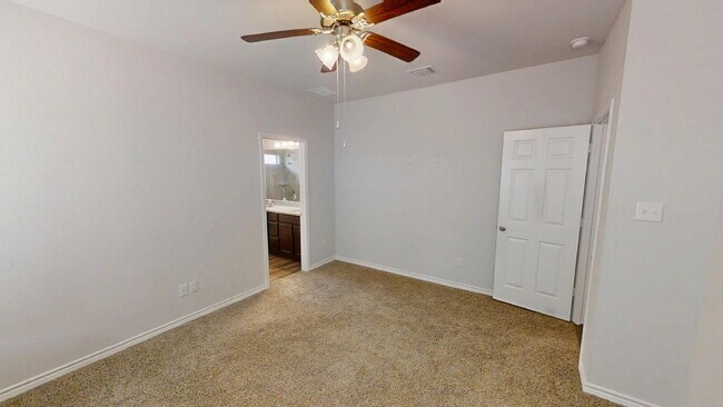 Building Photo - "Charming 4-Bed Oasis with Granite Touches in Nolanville – 1737 Sq Ft of Comfort!"