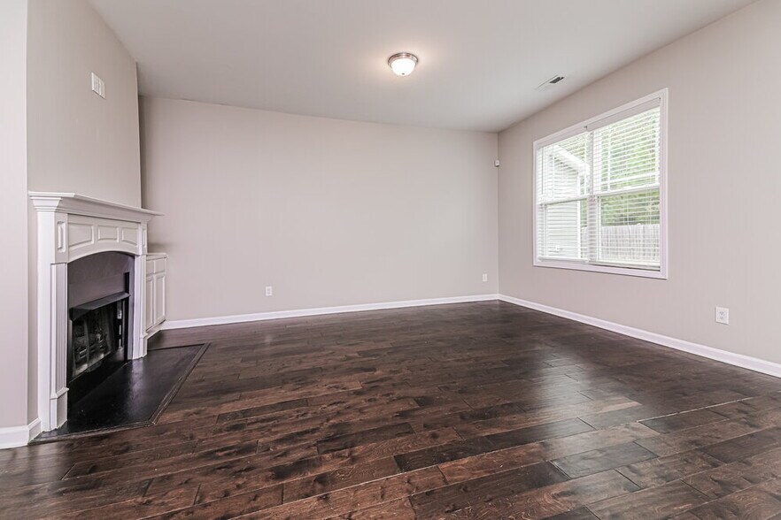Building Photo - 157 Golden Gate Pkwy