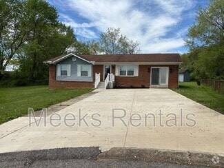 Building Photo - 198 Meadow Dr