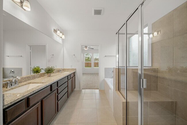 Building Photo - 1706 Country Air Ln