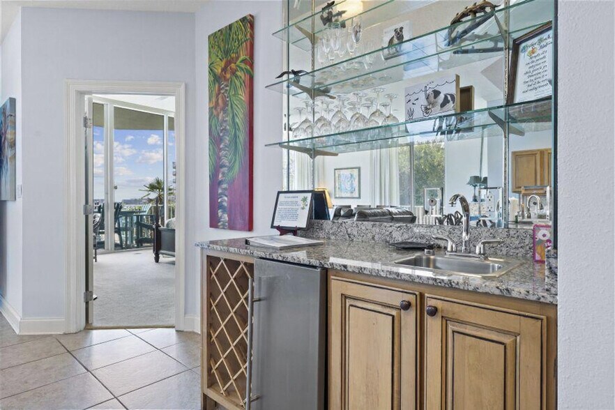 Building Photo - 27800 Canal Rd