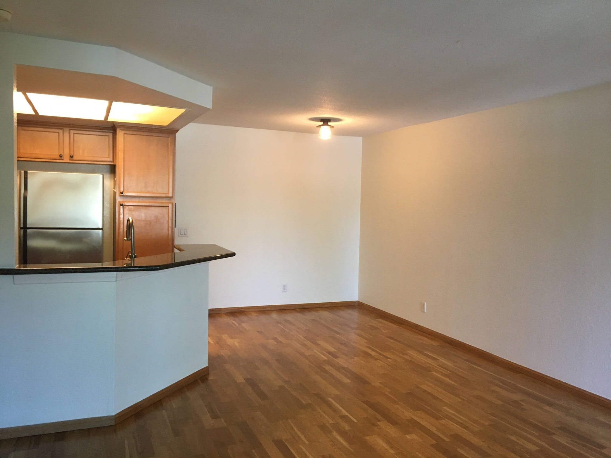 Building Photo - 12675 Camino Mira del Mar