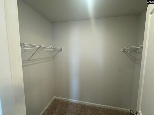 Building Photo - 141 Carr Ln