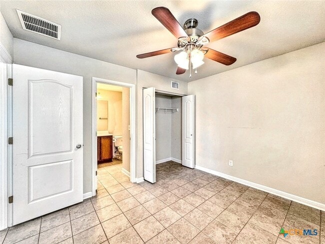 Building Photo - 338 Trestle Tree