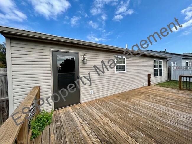 Building Photo - Beautiful 3 bedroom in Camby!