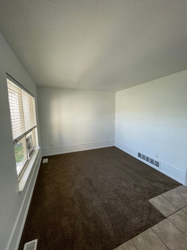 Building Photo - Beautiful Harbor Point Family Home in Lehi