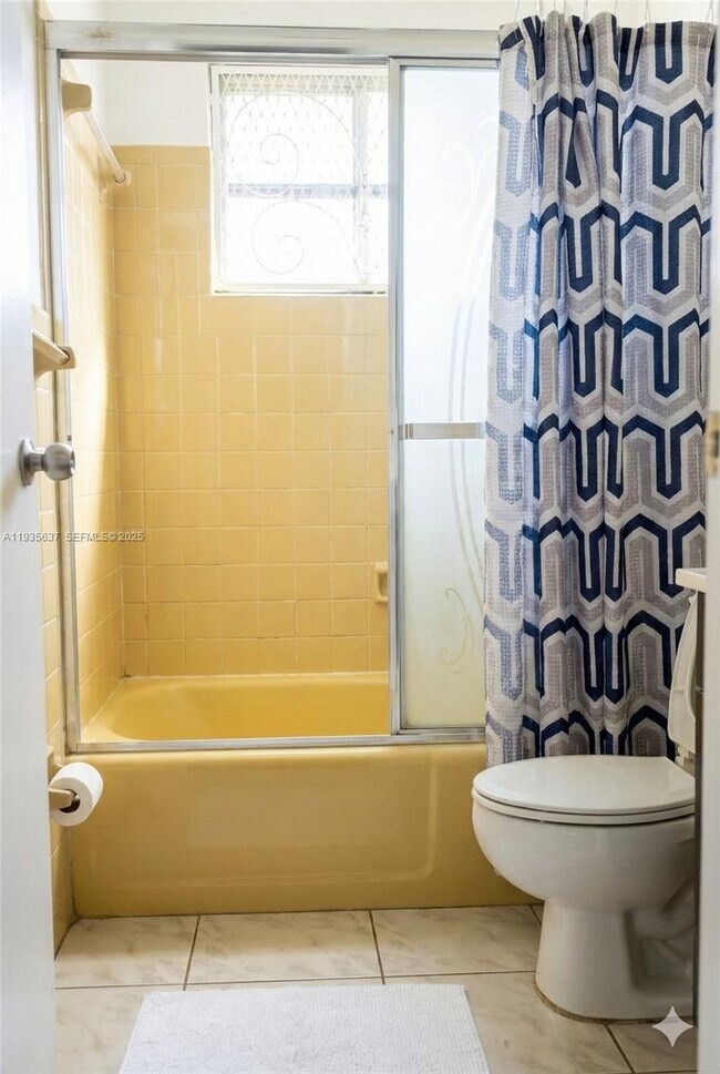 Building Photo - 2230 Jackson St