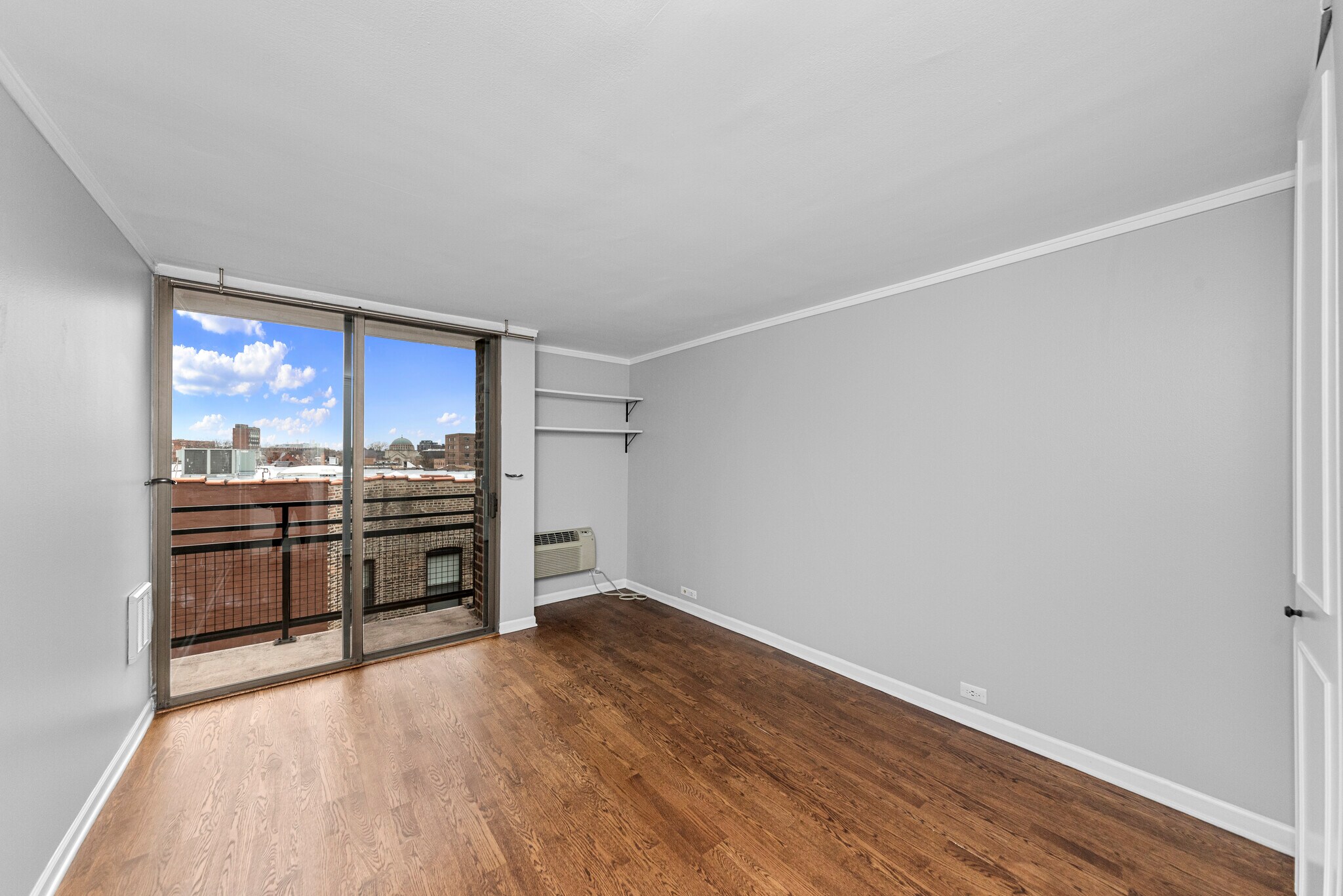 Building Photo - 2600 N Hampden Ct