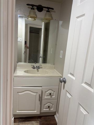 Building Photo - 558 Ridgemont Dr