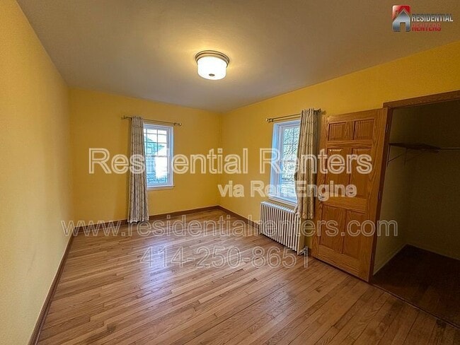 Building Photo - 1320 Wilson Dr