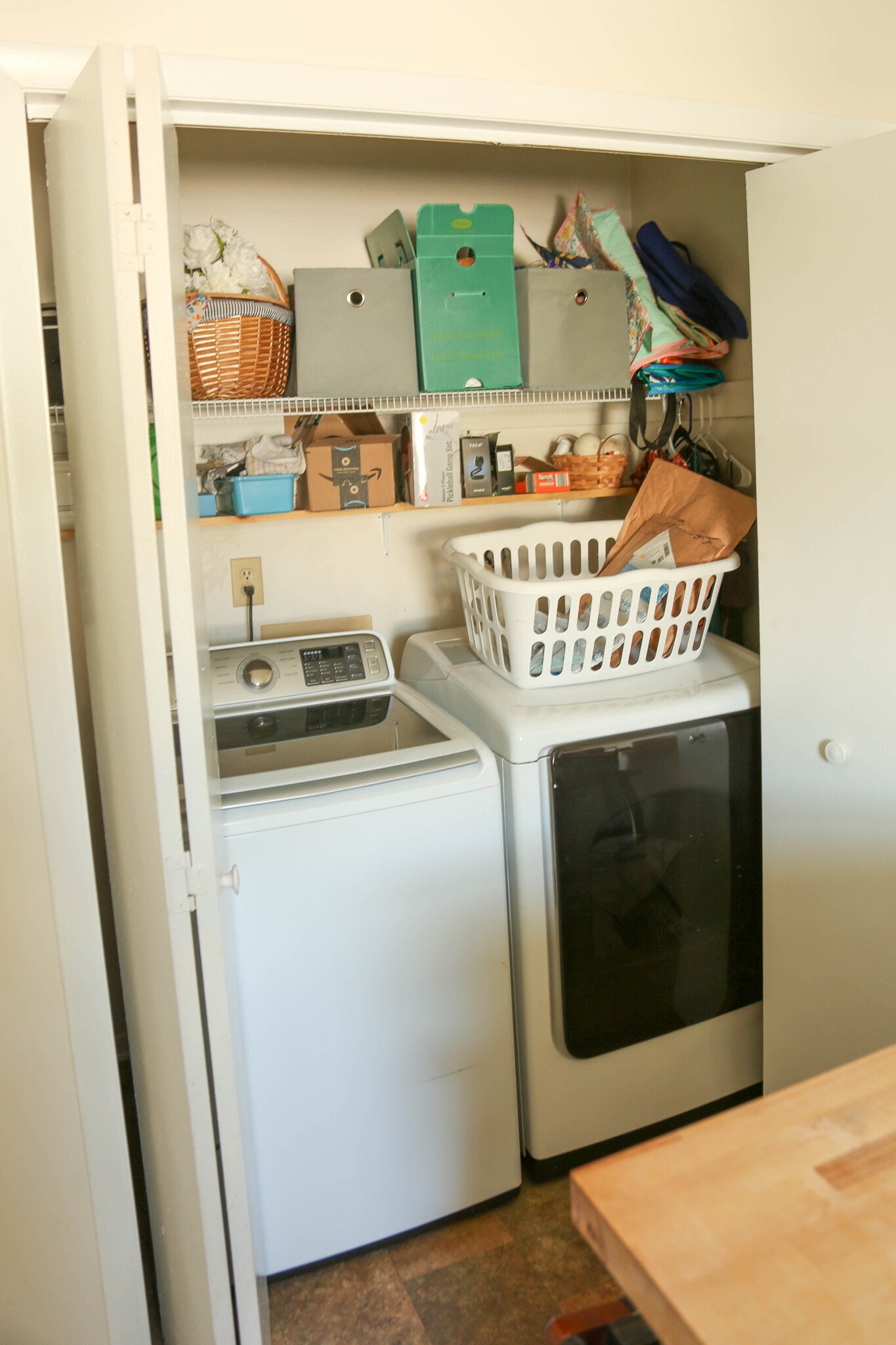 Building Photo - 440 Pleasant View Dr