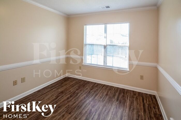 Building Photo - 7435 Bridle Cove